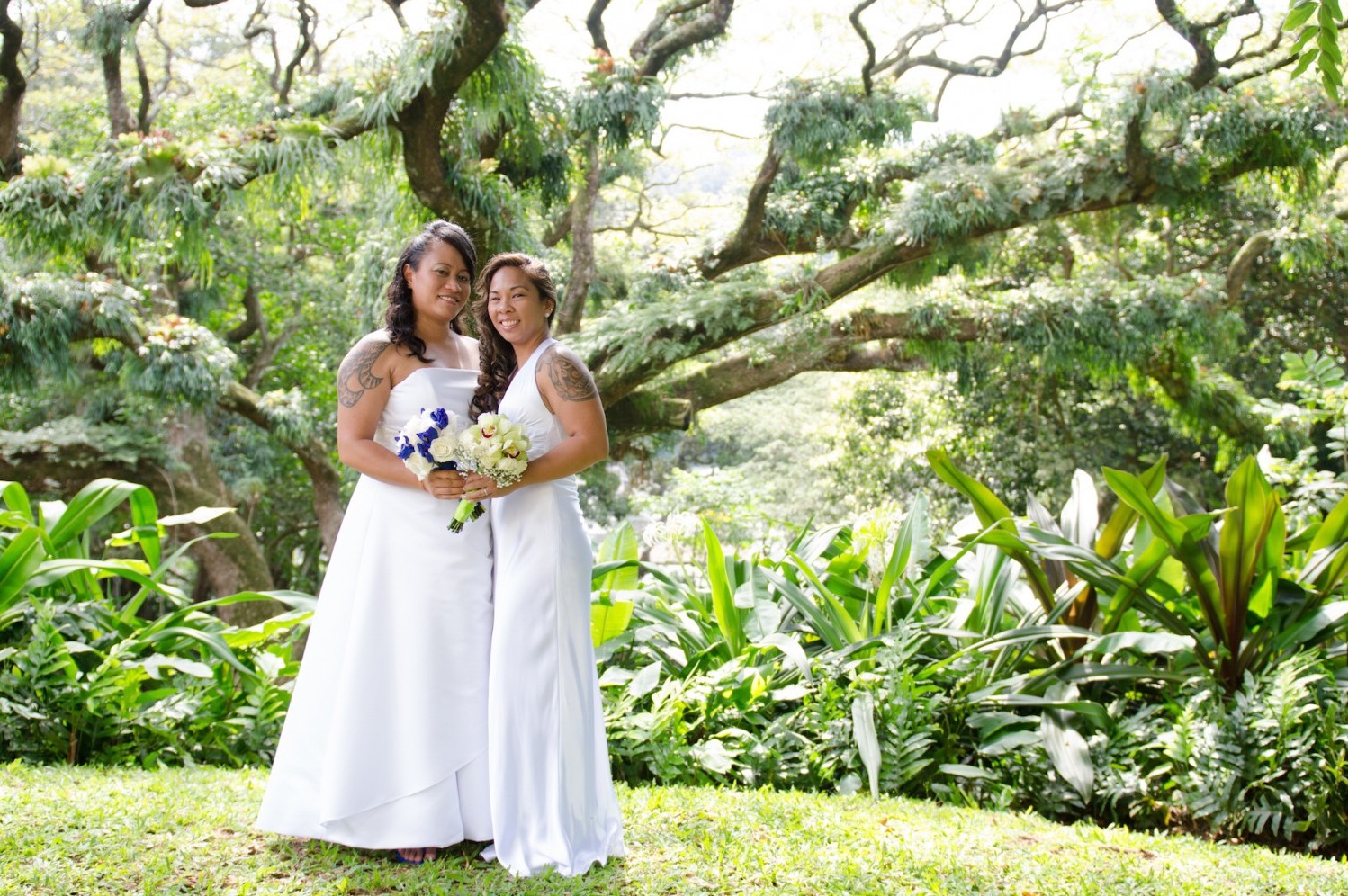 Hawaii wedding locales LGBT