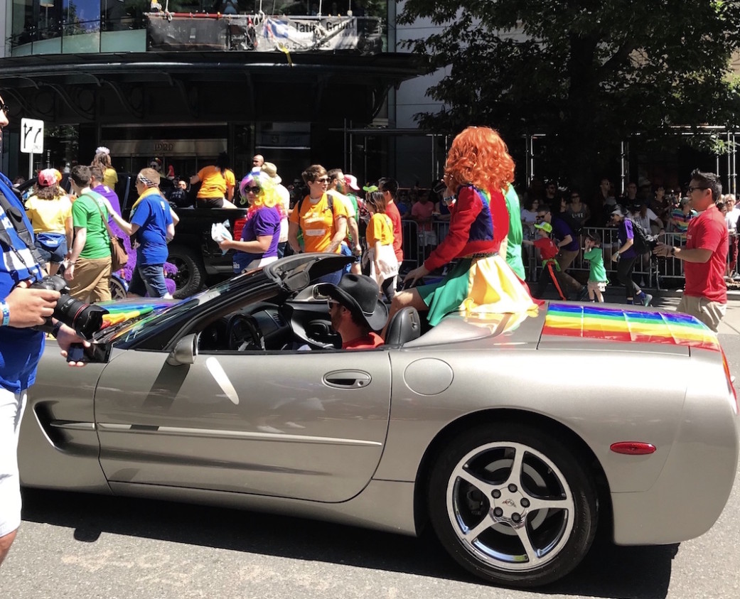 Lei Seattle Pride