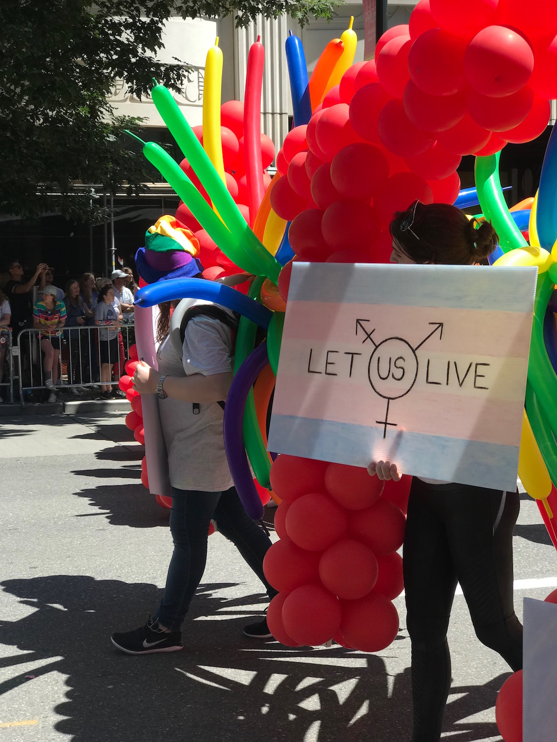 Lei Seattle Pride